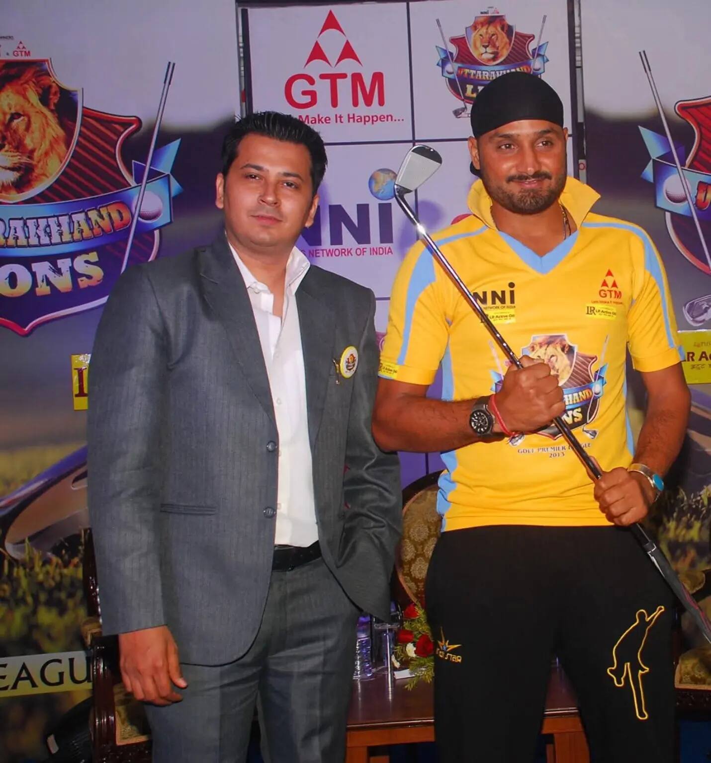 Tushar Kumar with Harbhajan Singh at the Uttarakhand Lions launch, Golf Premier League 2013